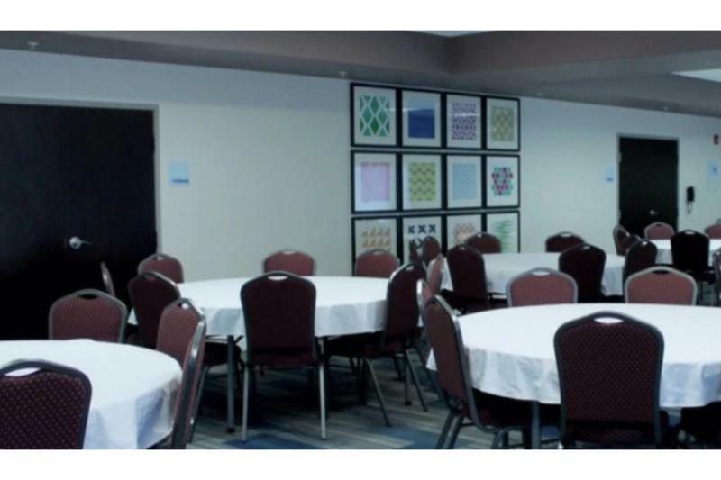 Holiday Inn Express Hotel & Suites Glasgow By Ihg Dış mekan fotoğraf