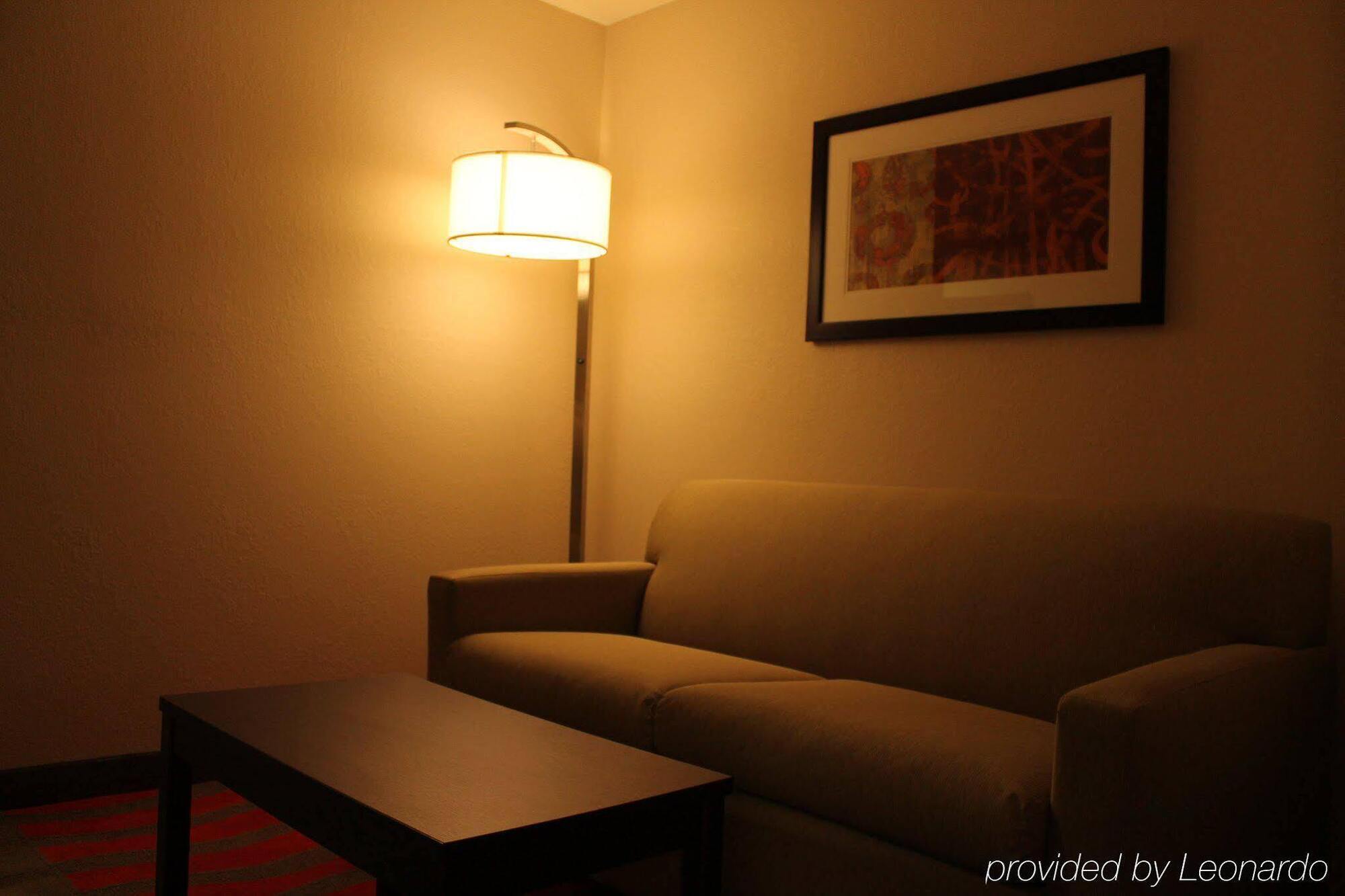 Holiday Inn Express Hotel & Suites Glasgow By Ihg Dış mekan fotoğraf
